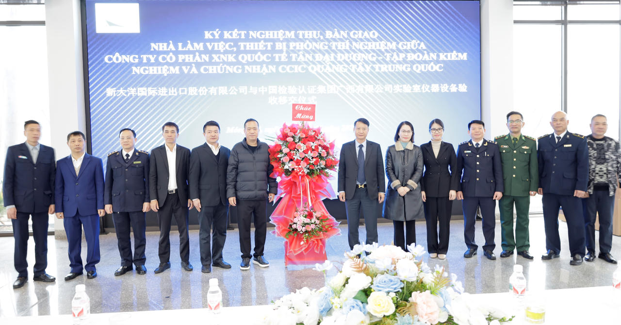 Nghiệm thu phòng thí nghiệm Nông sản và Thực phẩm tại cửa khẩu cầu Bắc Luân II