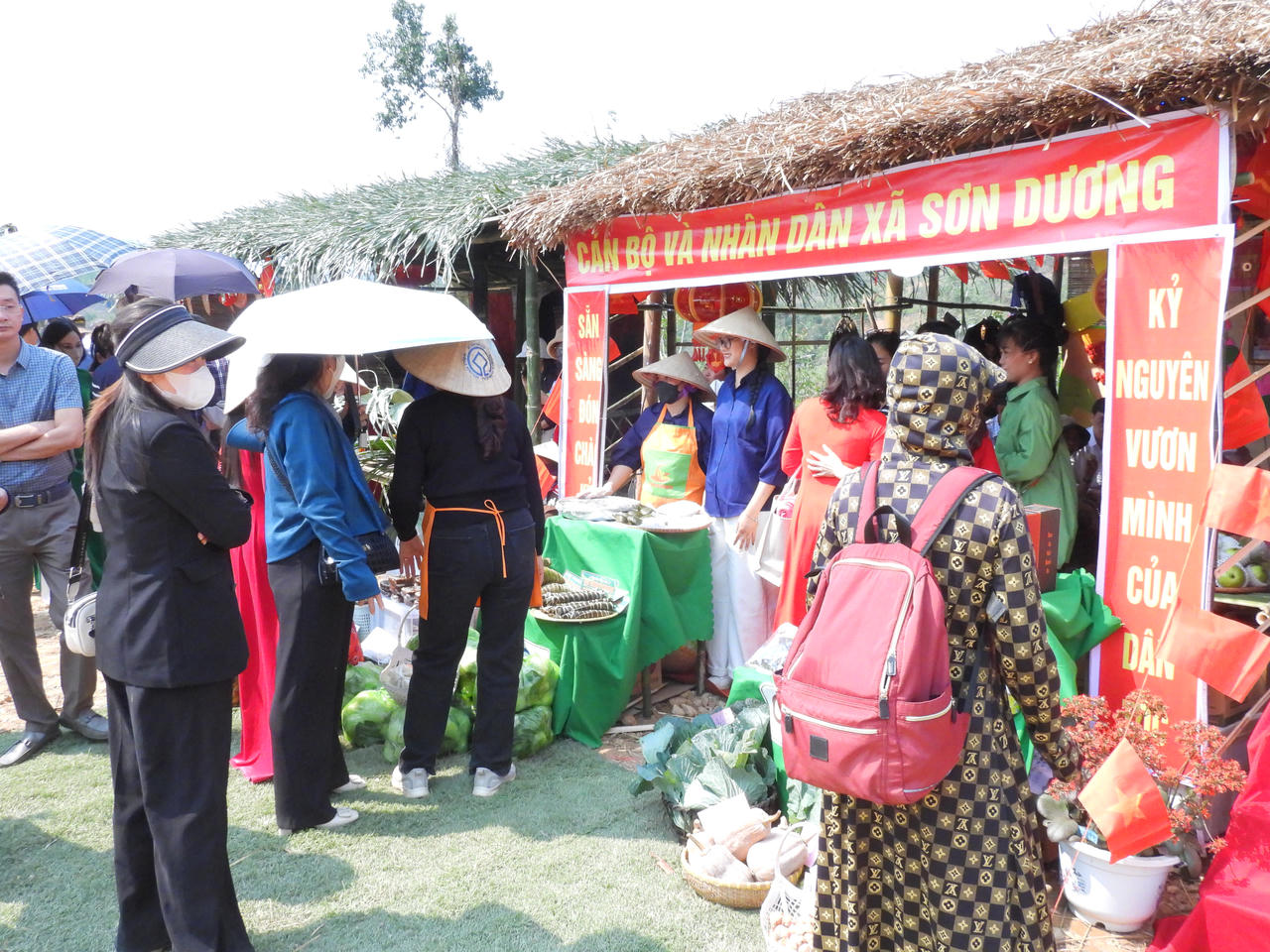 Lễ hội Hoa Anh đào tại vùng cao Kỳ Thượng