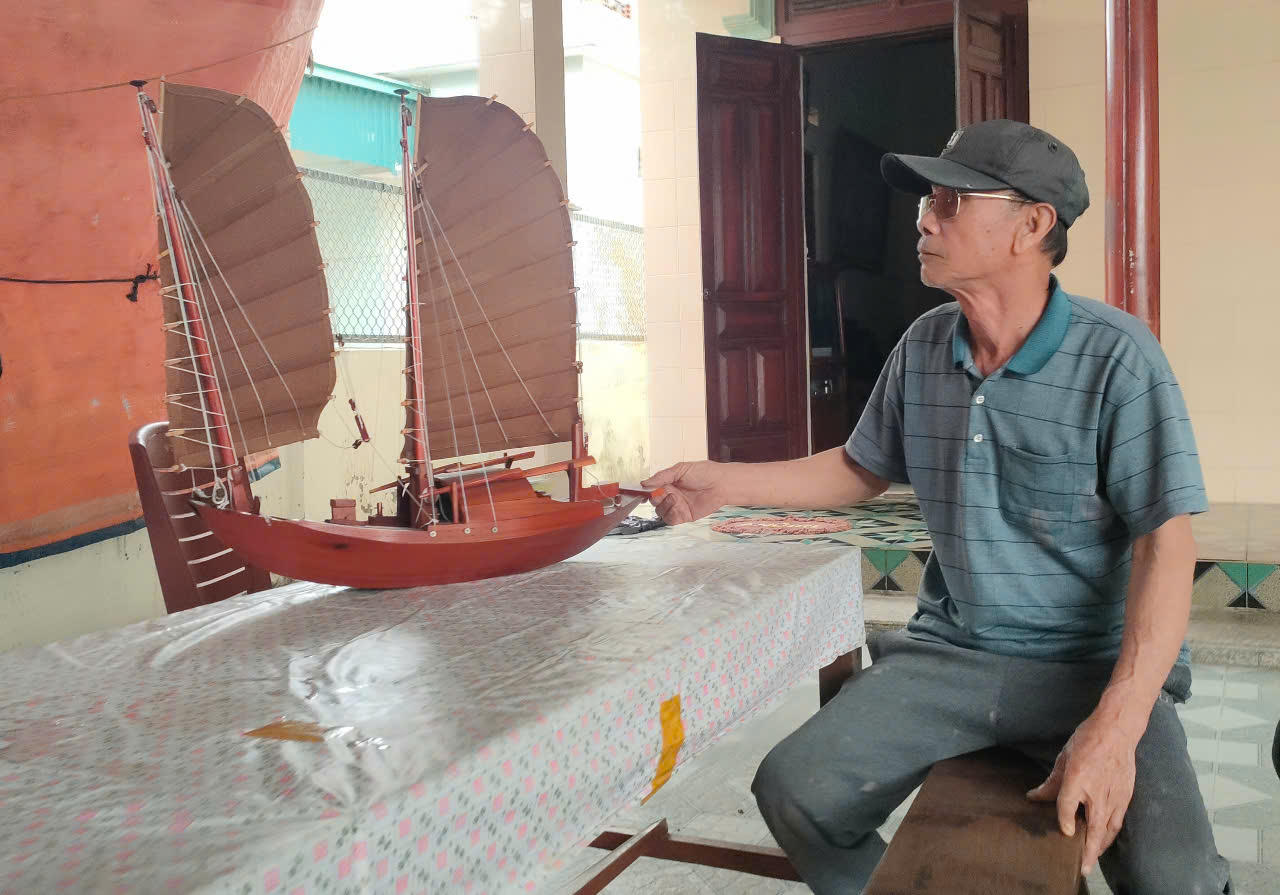 Nghề đóng thuyền gỗ ở đảo chìm Hà Nam - Bí mật của những con thuyền đi ngược gió