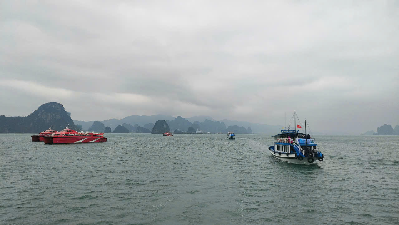 Quảng Ninh khai trương hành trình du lịch vịnh Bái Tử Long