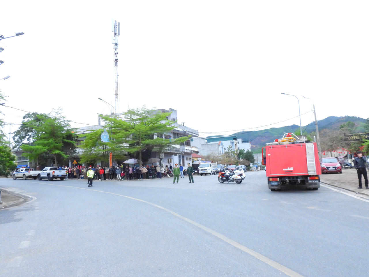 Lần đầu tiên tổ chức Đạp xe hữu nghị qua cửa khẩu Hoành Mô (Việt Nam) - Động Trung (Trung Quốc)