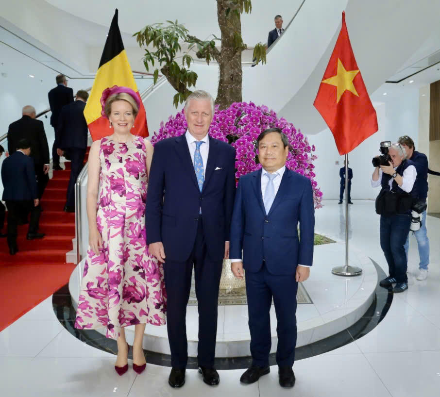 Nhà Vua Vương quốc Bỉ thăm Quảng Ninh