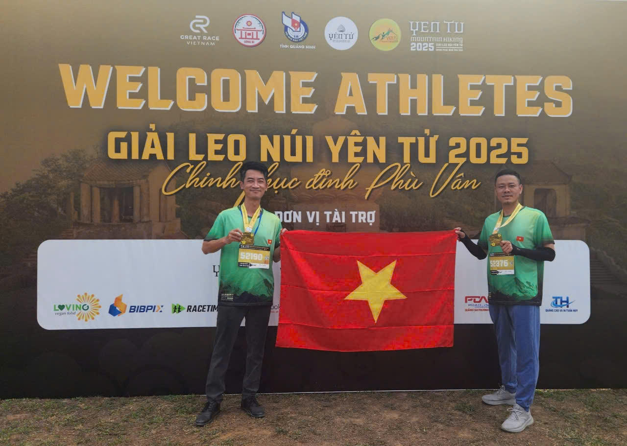 Hàng ngàn VĐV chinh phục đỉnh Phù Vân tại Giải leo núi Yên Tử 2025