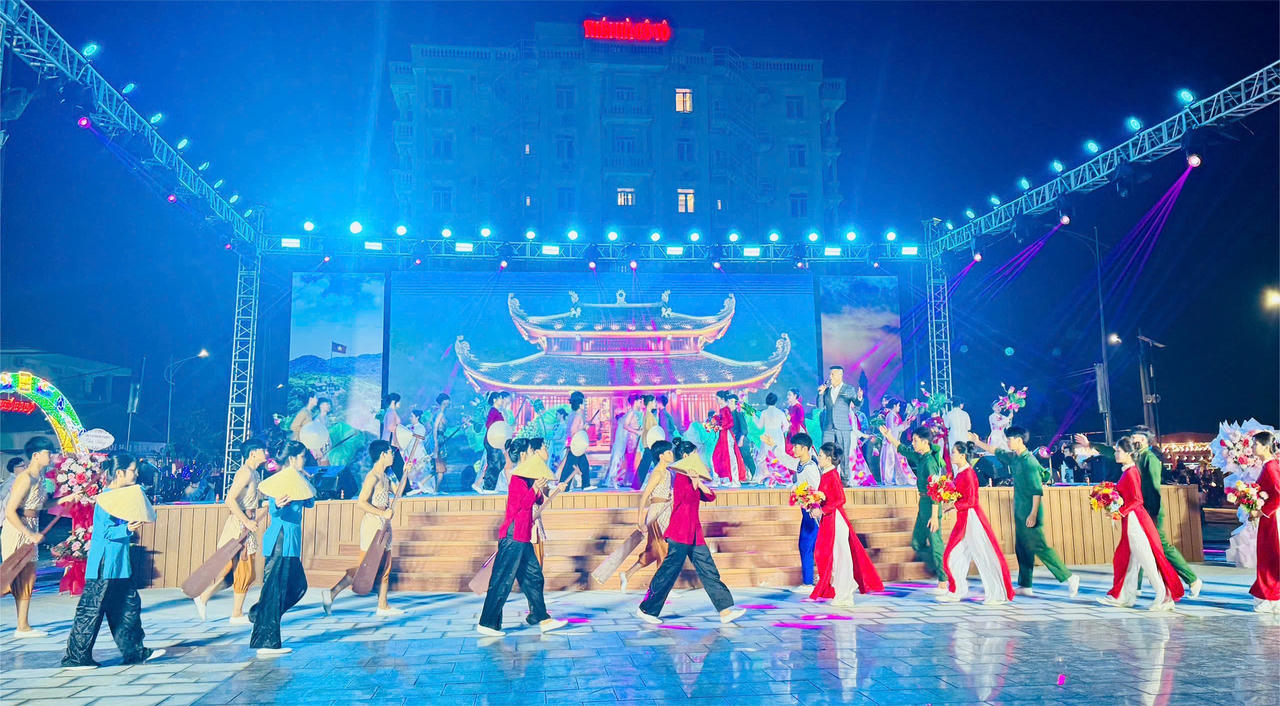 Khai mạc Du lịch biển đảo Cô Tô