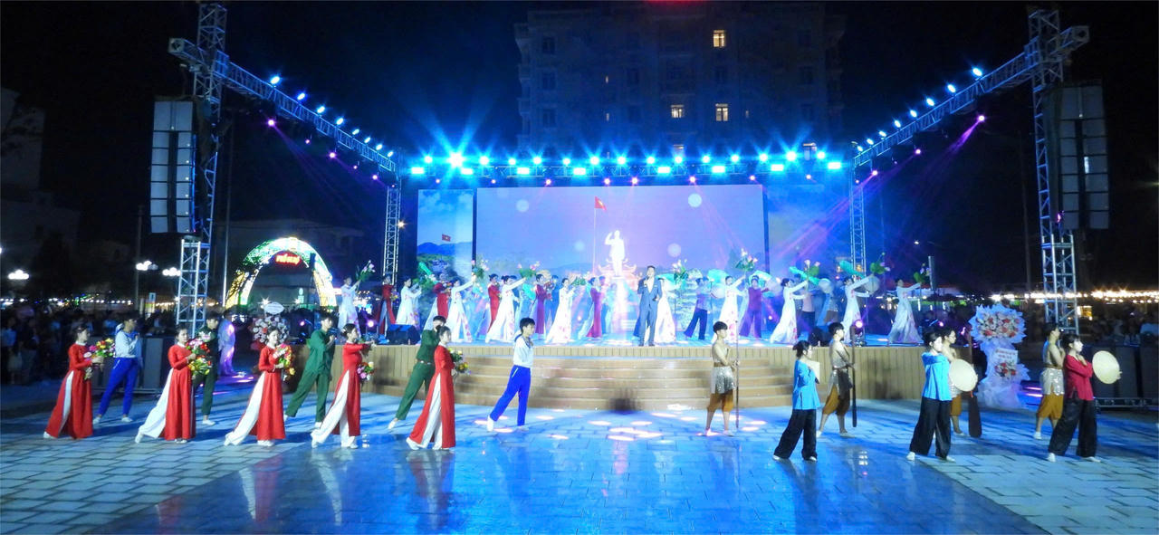 Khai mạc Du lịch biển đảo Cô Tô