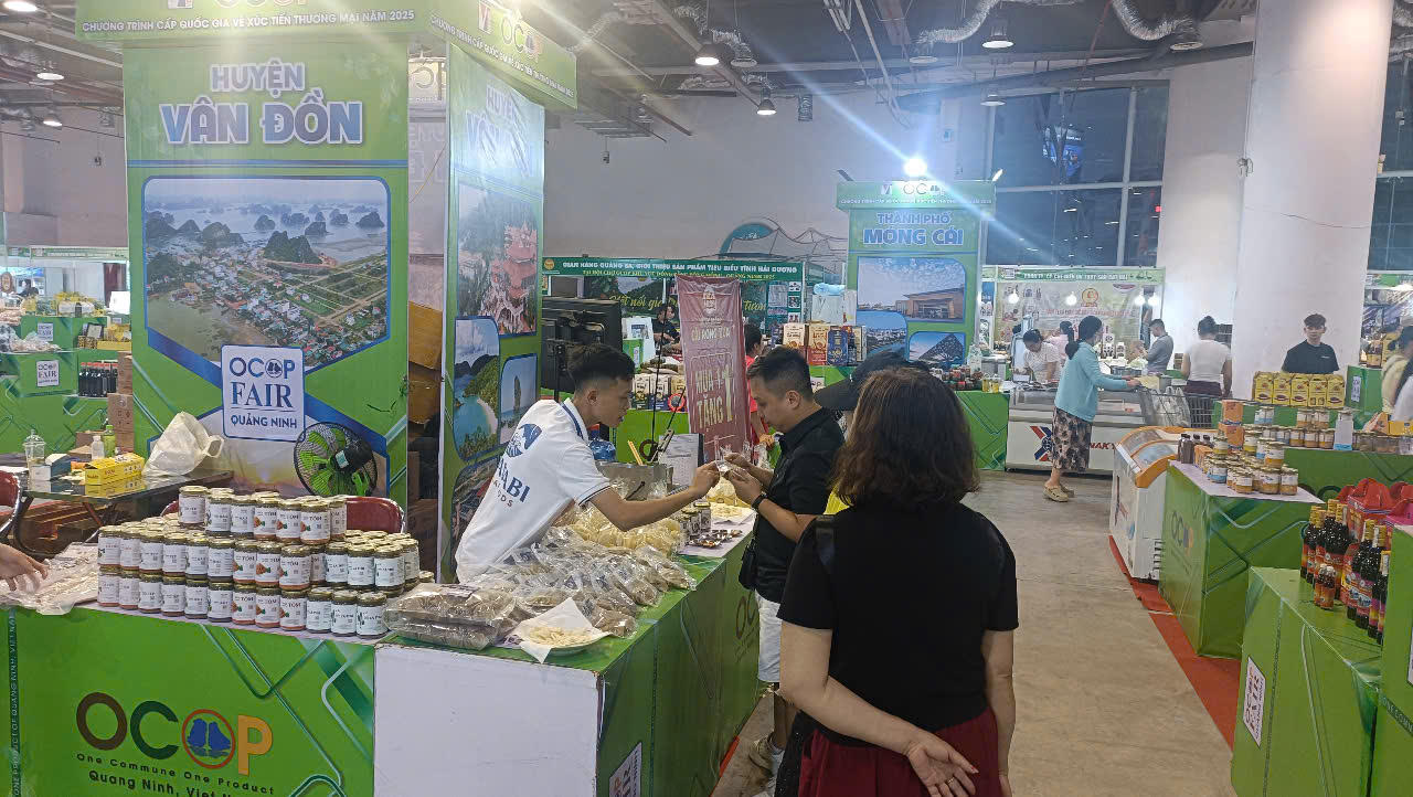 Khai mạc Hội chợ OCOP khu vực Đồng bằng sông Hồng tại Quảng Ninh