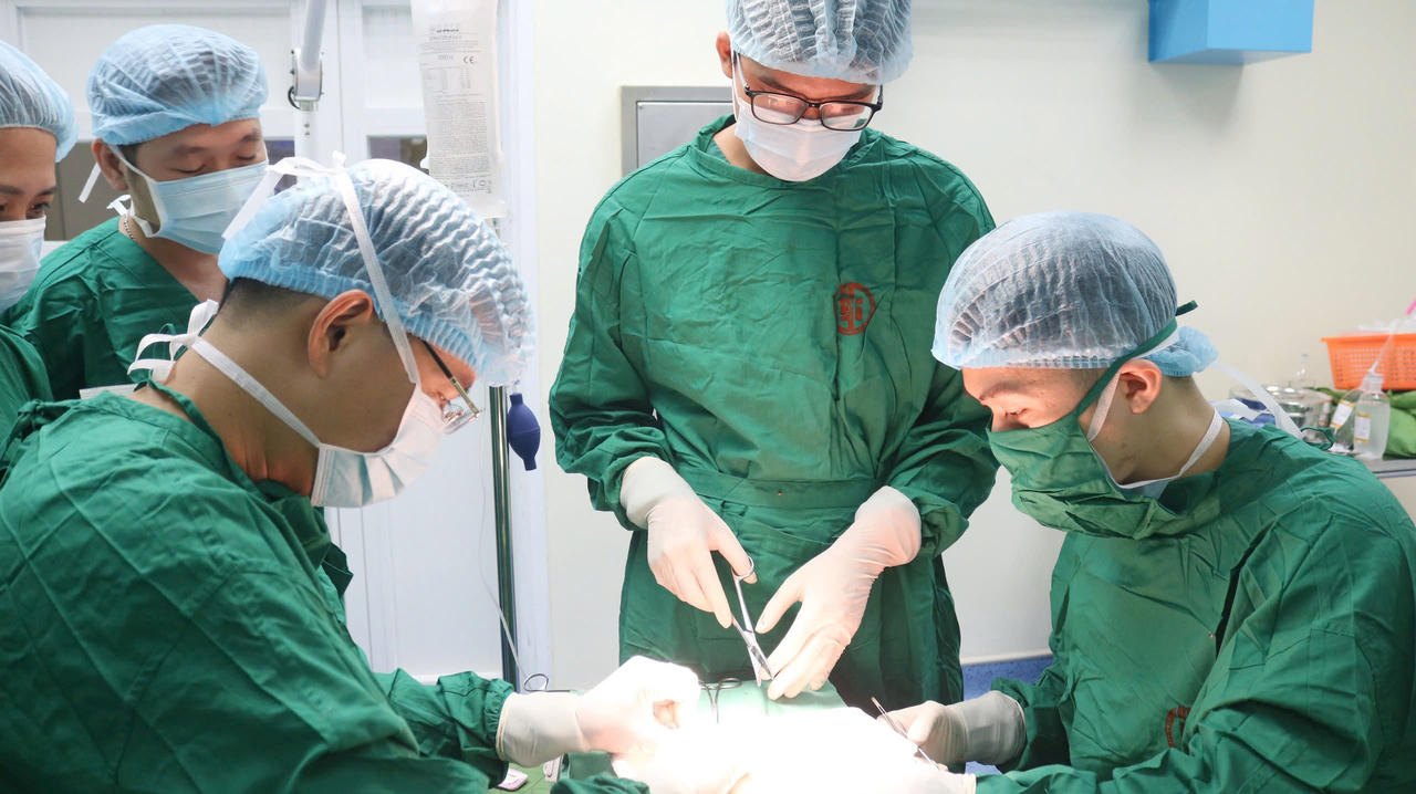 Mốc son trong ngành ghép tạng tại Quảng Ninh