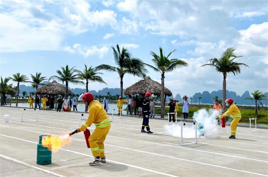 Thi báo cháy tại Quảng Ninh