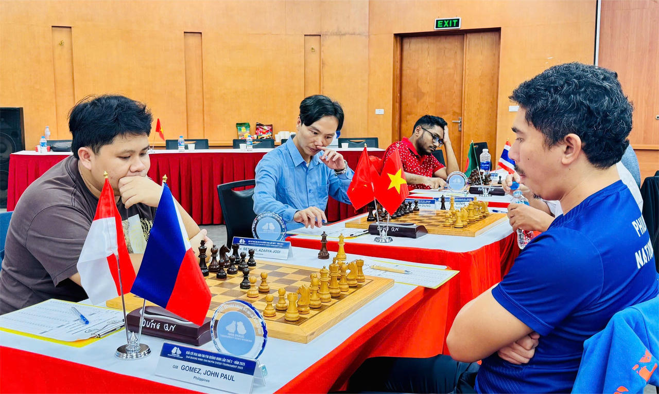 Khai mạc Giải Cờ vua kiện tướng quốc tế tại Quảng Ninh