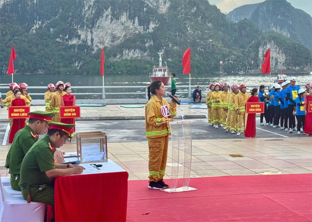 Hội thi Tổ liên gia PCCC năm 2025 tại Quảng Ninh