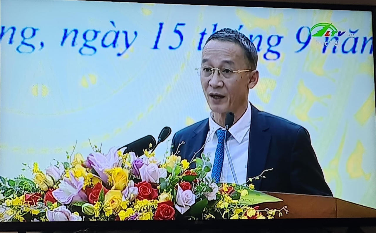 Miễn học phí kỳ 1 cho học sinh Lâm Đồng