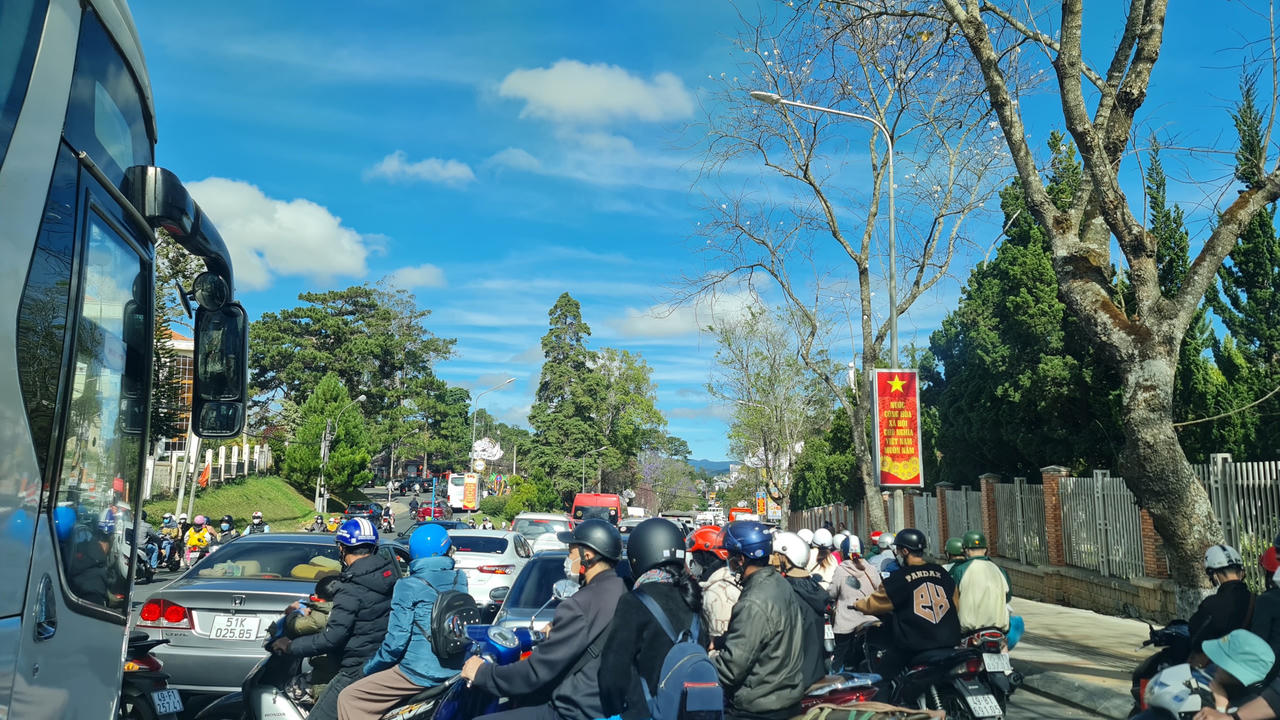 Nỗ lực đảm bảo an toàn cho du khách đến Đà Lạt dịp Tết