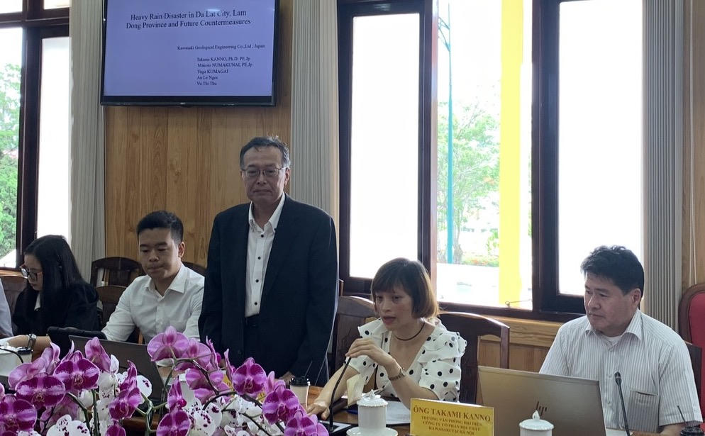 Lâm Đồng sẽ nghiên cứu lập bản đồ cảnh báo sạt lở đất