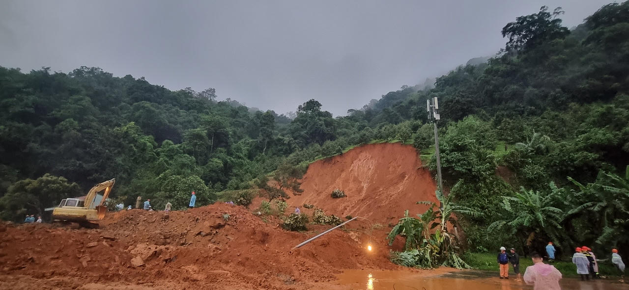 Vụ sạt lở khiến 4 người tử vong trên đèo Bảo Lộc: Tránh sự cố chồng sự cố