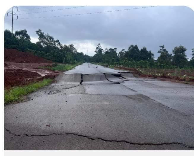 Đường tránh 800 tỷ thi công dang dở ở Lâm Đồng bị nứt, sụt lún