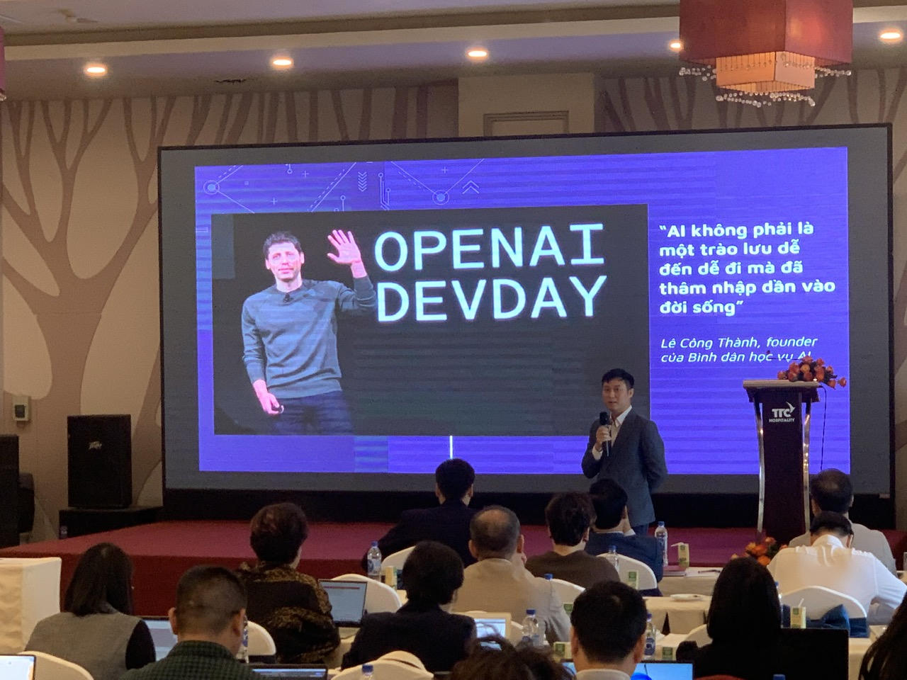 Báo chí cần phát huy hơn nữa hiệu quả của trí tuệ nhân tạo