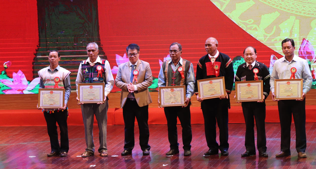 Lâm Đồng: Thực hiện tốt chính sách tuyên truyền phổ biến giáo dục pháp luật nhằm thúc đẩy phát triển kinh tế - xã hội vùng đồng bào dân tộc thiểu số