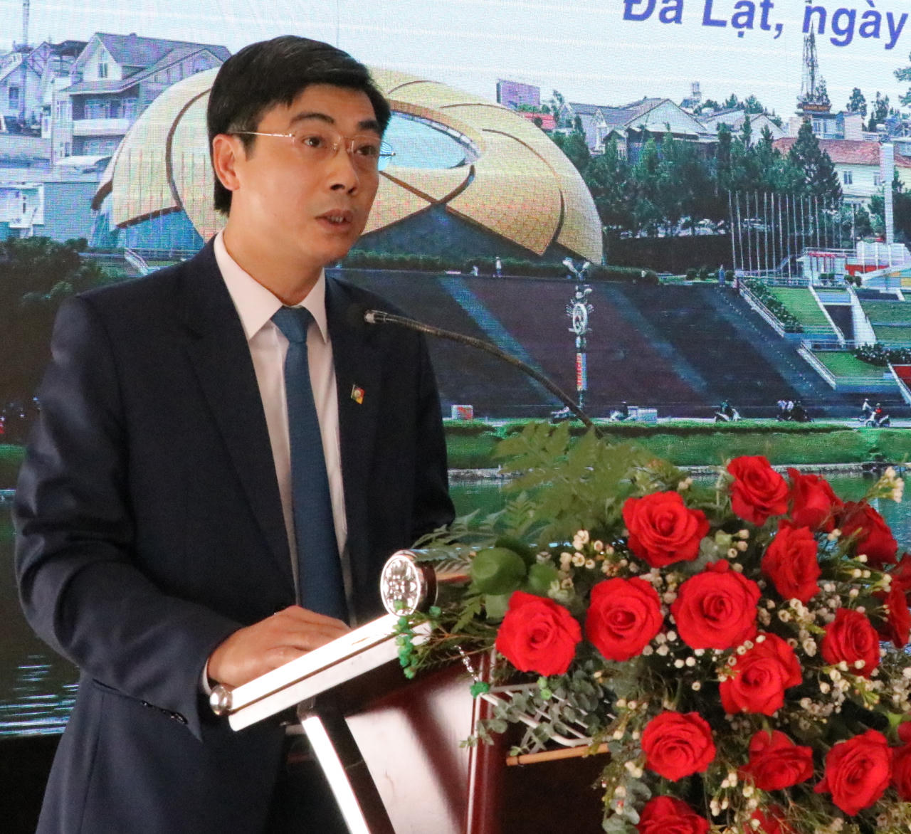 Ưu tiên hoàn thiện thể chế để phát triển đô thị