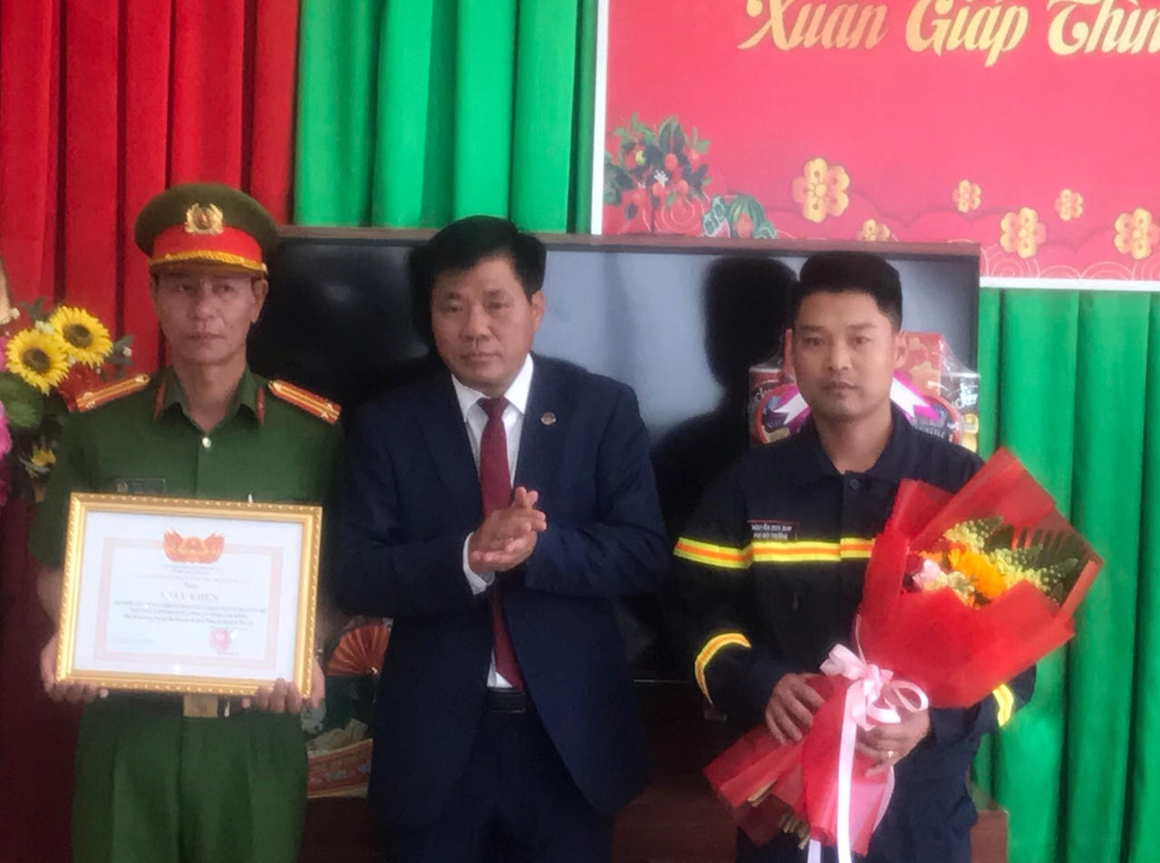 Đà Lạt khen thưởng cá nhân, tập thể tích cực chữa cháy