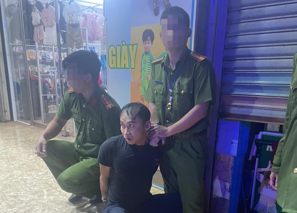 Bắt đối tượng giết người trên đường bỏ trốn từ Đà Lạt xuống TP Hồ Chí Minh