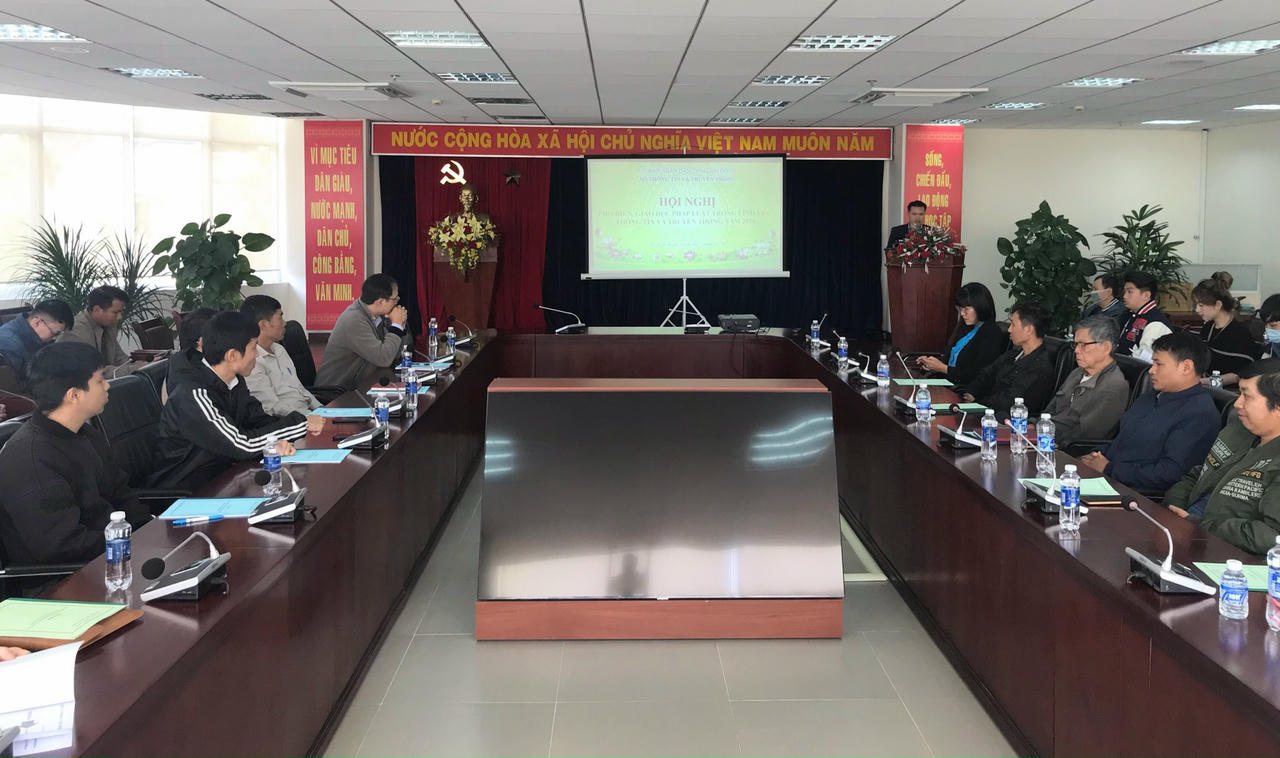Phổ biến kiến thức pháp luật trong lĩnh vực Thông tin & Truyền thông cho cán bộ ở Lâm Đồng