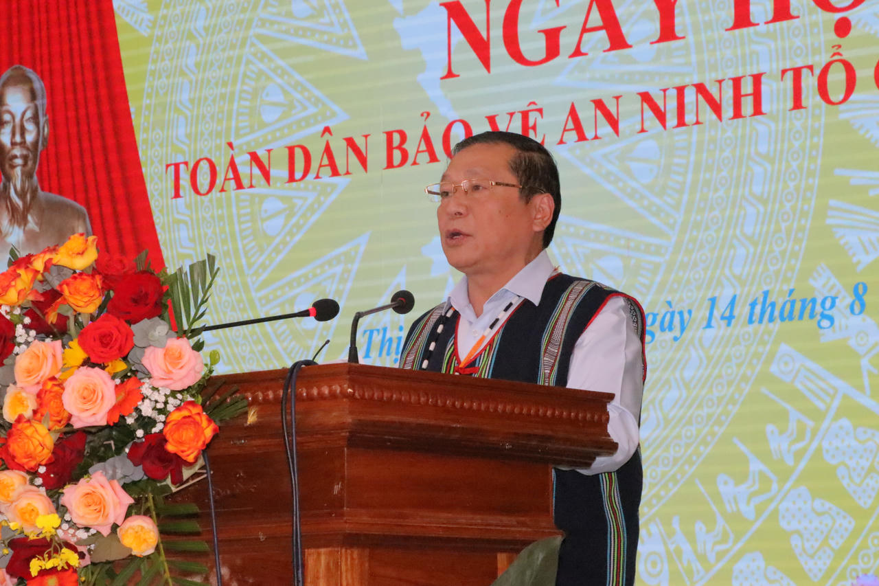 Nhân dân là bức tường thành vĩ đại, vững chắc nhất bảo vệ Đảng, Nhà nước