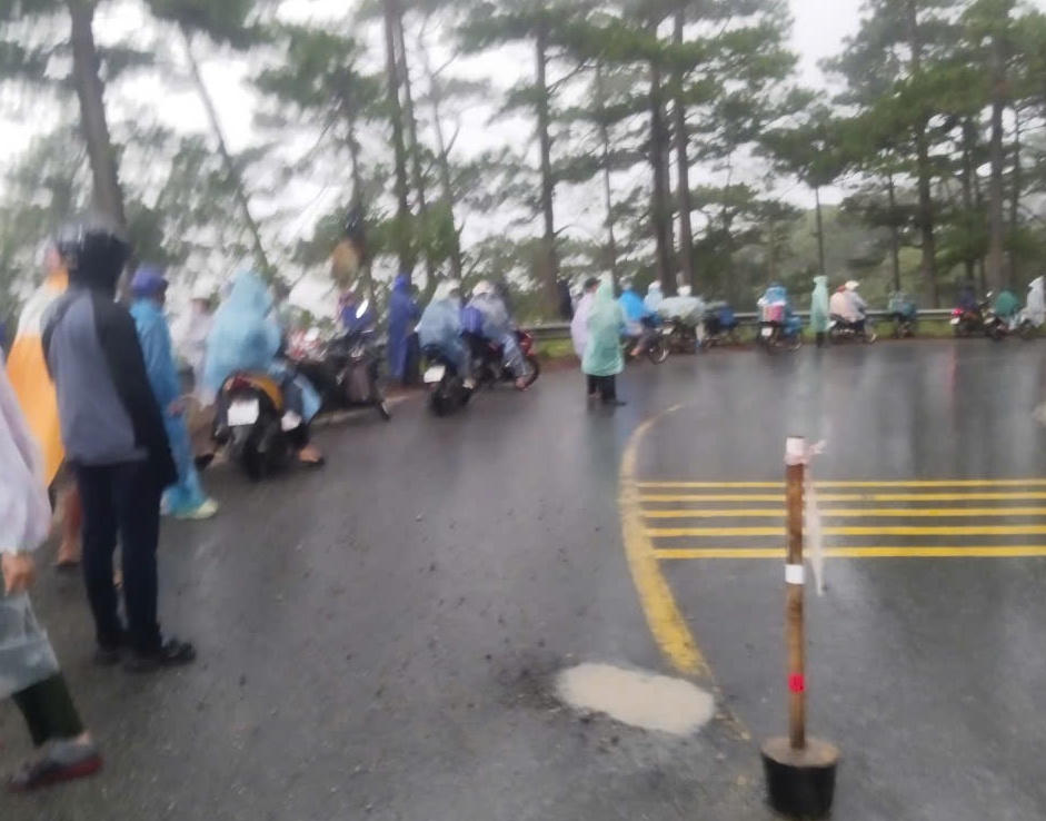 Lâm Đồng cấm phương tiện qua đèo D’ran