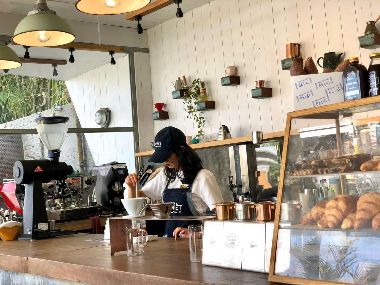 Khát vọng cà phê Tây Nguyên - Bài 2: Triết lý kinh doanh đậm màu sắc nhân văn của cà phê Là Việt