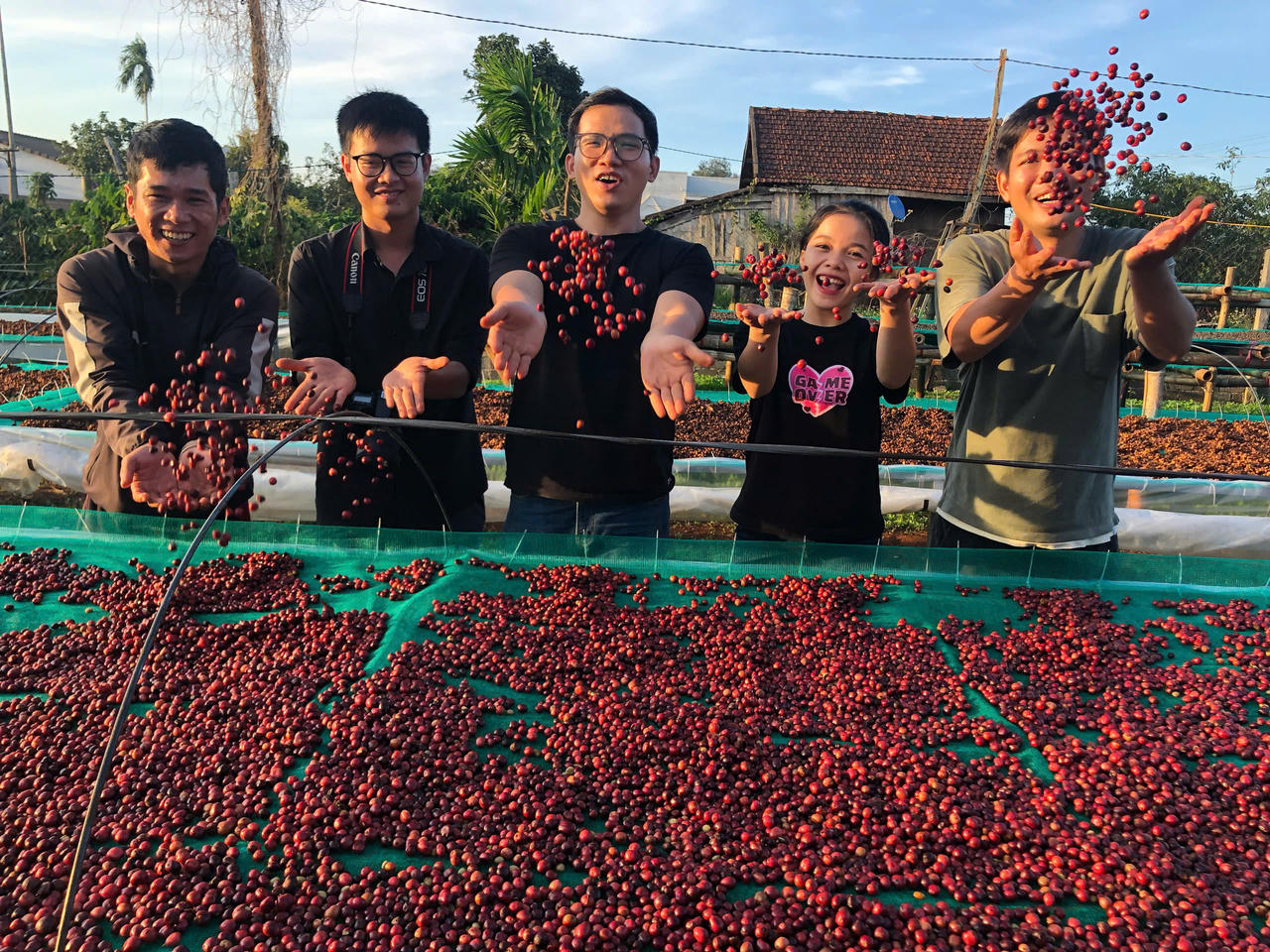 Khát vọng cà phê Tây Nguyên - Bài 4: Phan Em Coffee chắt lọc tinh hoa đất trời Cư M'Gar