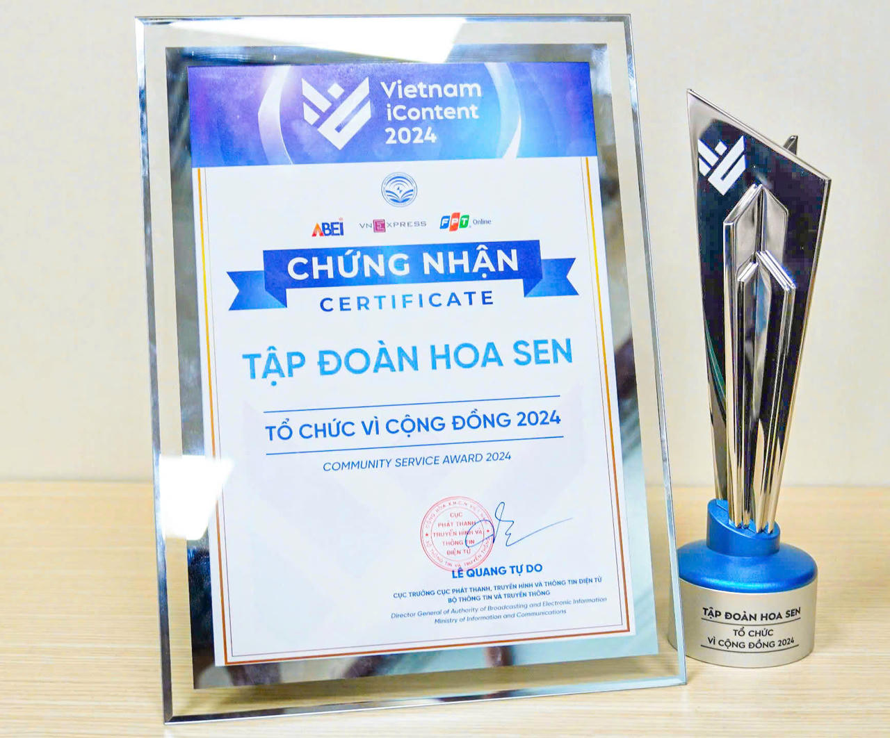 Tập đoàn Hoa Sen được vinh danh 'Tổ chức Vì cộng đồng' tại Vietnam iContent 2024