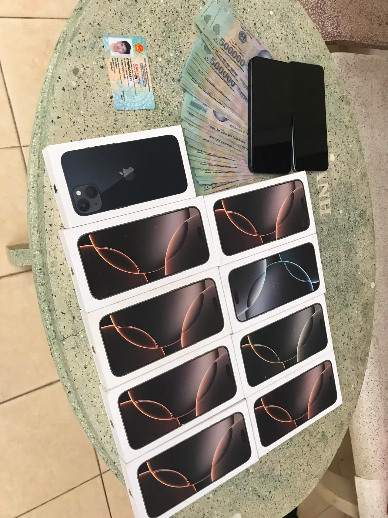 Bắt đạo chích cuỗm 17 điện thoại Iphone trị giá khoảng nửa tỷ đồng tại Đà Lạt