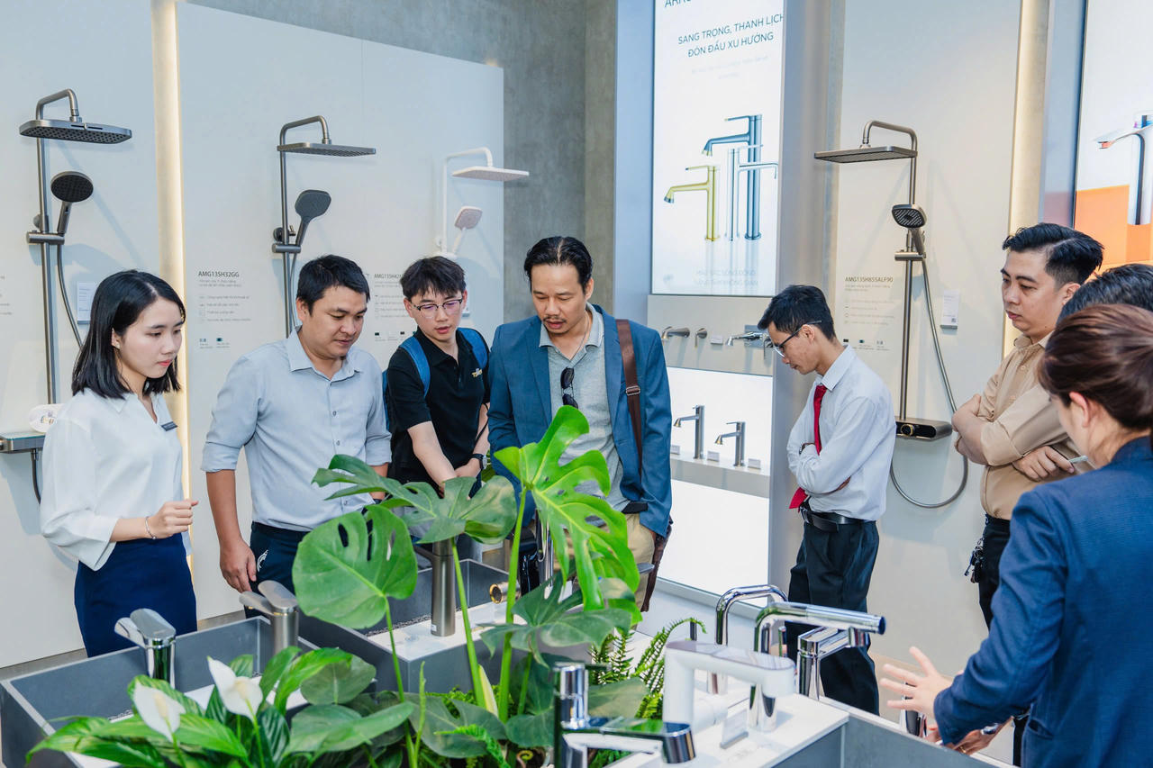  Đưa thương hiệu thiết bị vệ sinh chất lượng hàng đầu thế giới về Việt Nam