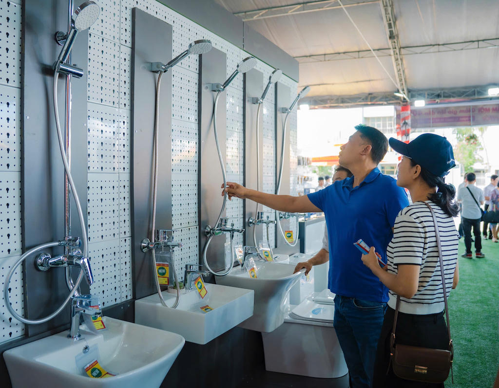 Hoa Sen Home ghi dấu ấn tăng trưởng ngoạn mục ngay đầu năm 2025