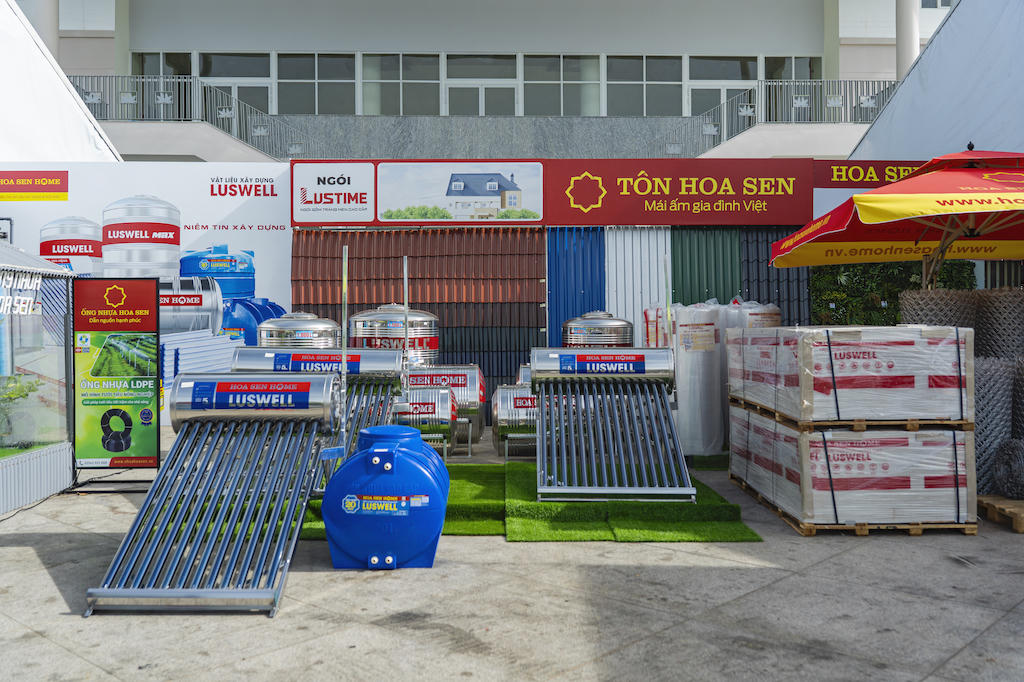 Mái ấm gia đình Việt: Trao hơn 600 triệu trong ngày ghi hình đầu tiên tại Bắc Giang