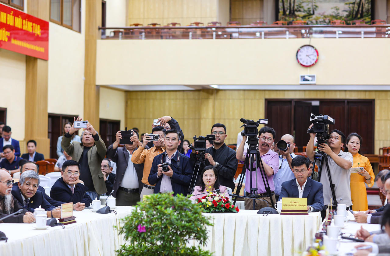 Báo Pháp luật Việt Nam đạt 2 giải Báo chí Lâm Đồng