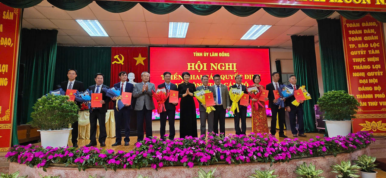 Lâm Đồng kiện toàn nhân sự cấp xã, phường