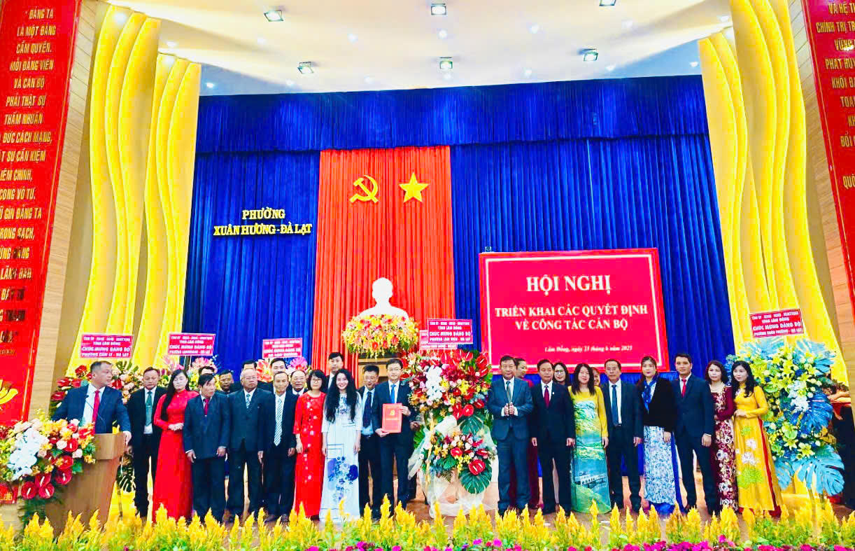 Lâm Đồng kiện toàn nhân sự cấp xã, phường