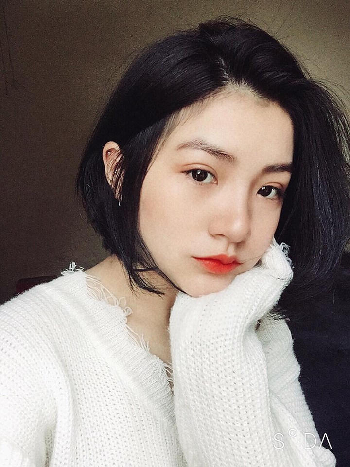 Chân dung cô gái xứ Lạng tặng hoa Chủ tịch Kim Jong Un