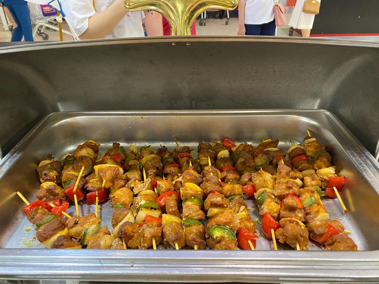 Bất ngờ với Đại tiệc buffet "sang chảnh" từ thịt nạc MEATDeli giá 99k 