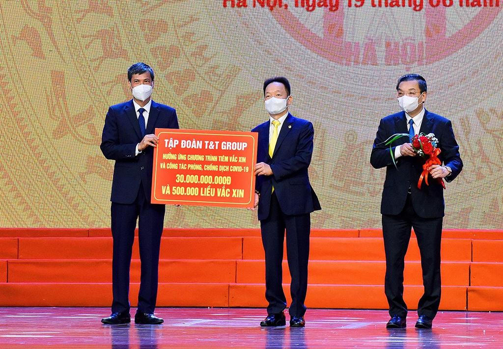 Tập đoàn T&T đàm phán mua 40 triệu liều vaccine phòng COVID-19 từ ngân sách doanh nghiệp