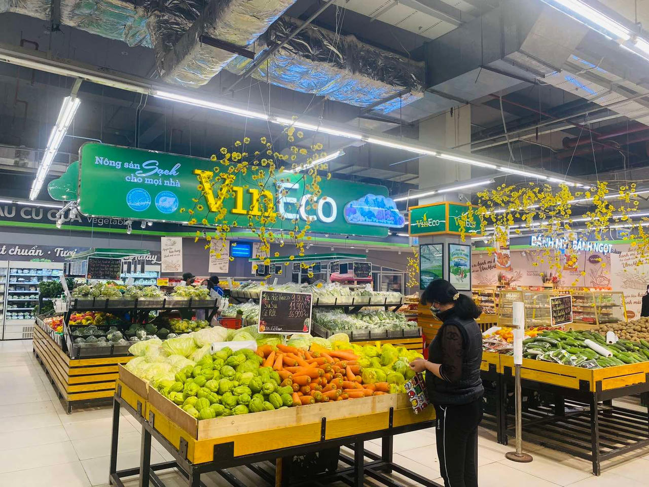 Hệ thống siêu thị Vinmart nỗ lực bảo đảm nguồn hàng hoá cho TP Hồ Chí Minh