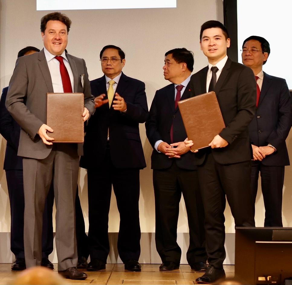 T&T Group và Total hợp tác đầu tư 3 tỷ USD vào năng lượng tái tạo