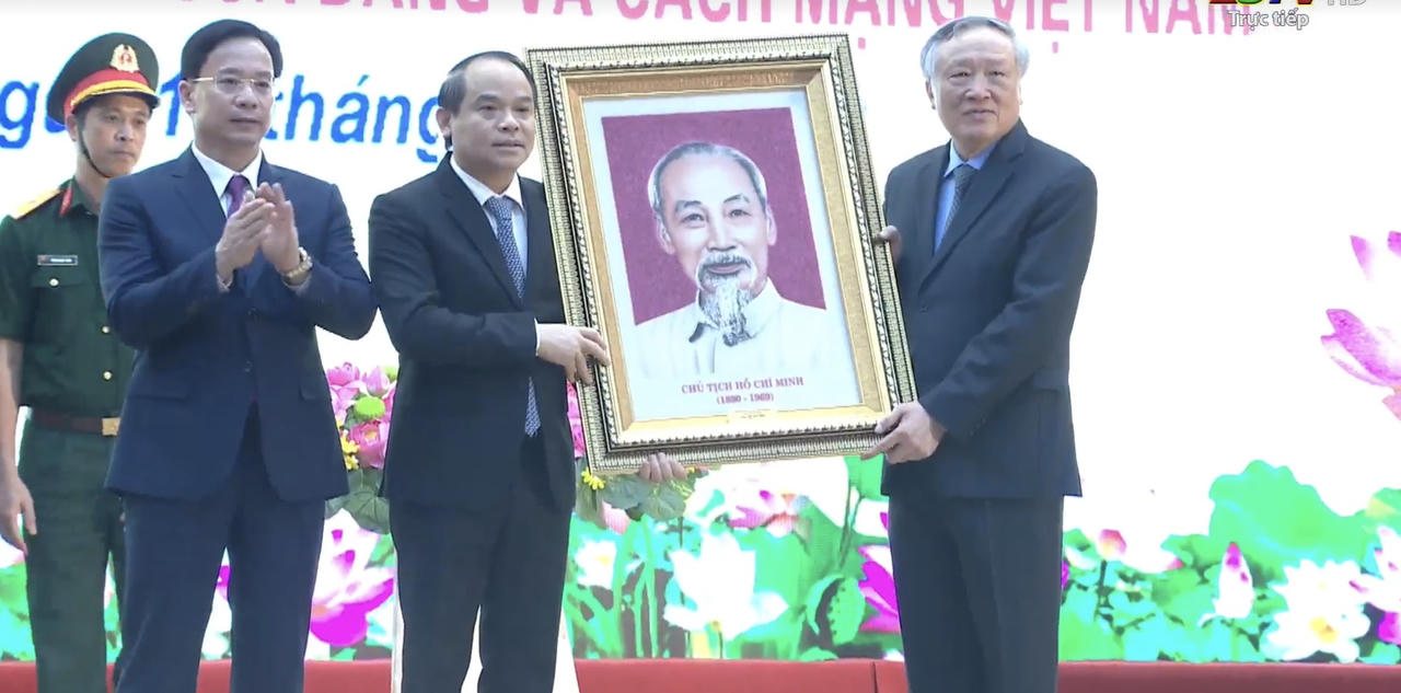 Lạng Sơn long trọng tổ chức Lễ kỷ niệm 90 năm Ngày truyền thống Đảng bộ