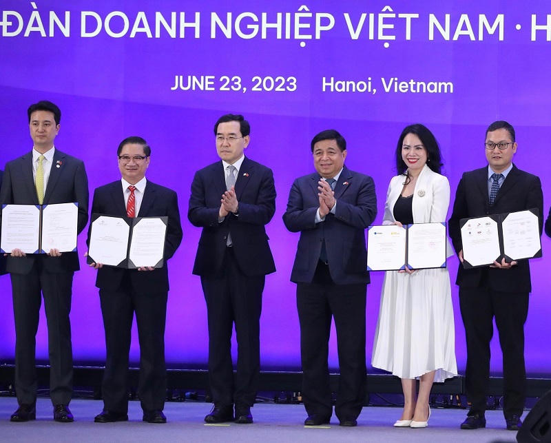 T&T Group ký hợp tác với doanh nghiệp Hàn Quốc phát triển dự án LNG và hydrogen 