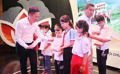 Masan High-Tech Materials: Hàng chục tỷ đồng hỗ trợ người dân vùng dự án