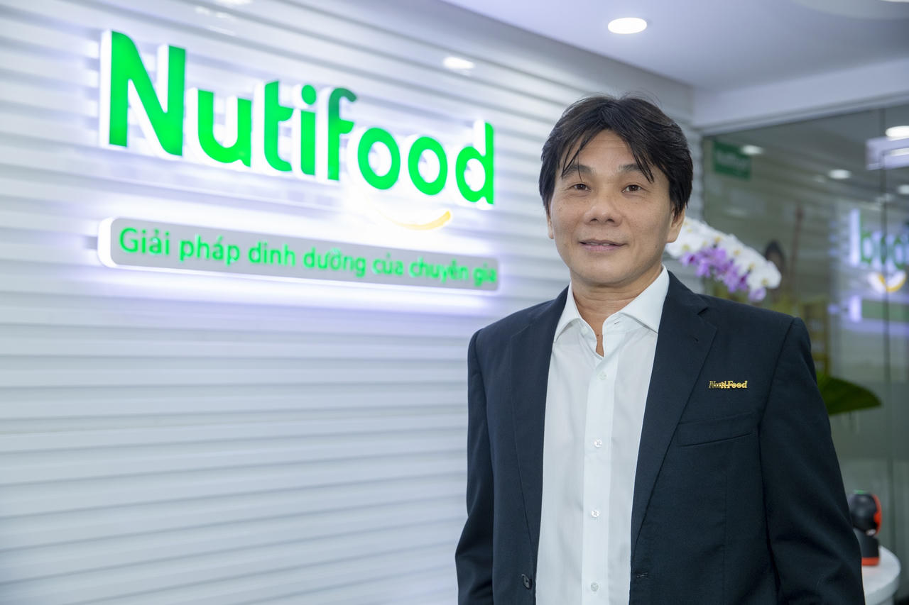 Lí do Nutifood đề xuất xây tặng cầu đi bộ qua sông Sài Gòn