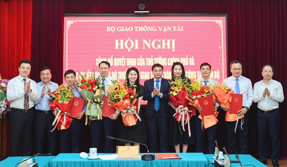 Bộ Giao thông vận tải bổ nhiệm hàng loạt nhân sự quan trọng