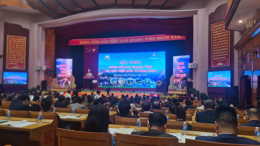 Thủ tướng tin tưởng Lạng Sơn sẽ phát triển đúng tầm nhìn, trở thành tỉnh biên giới kinh tế phát triển