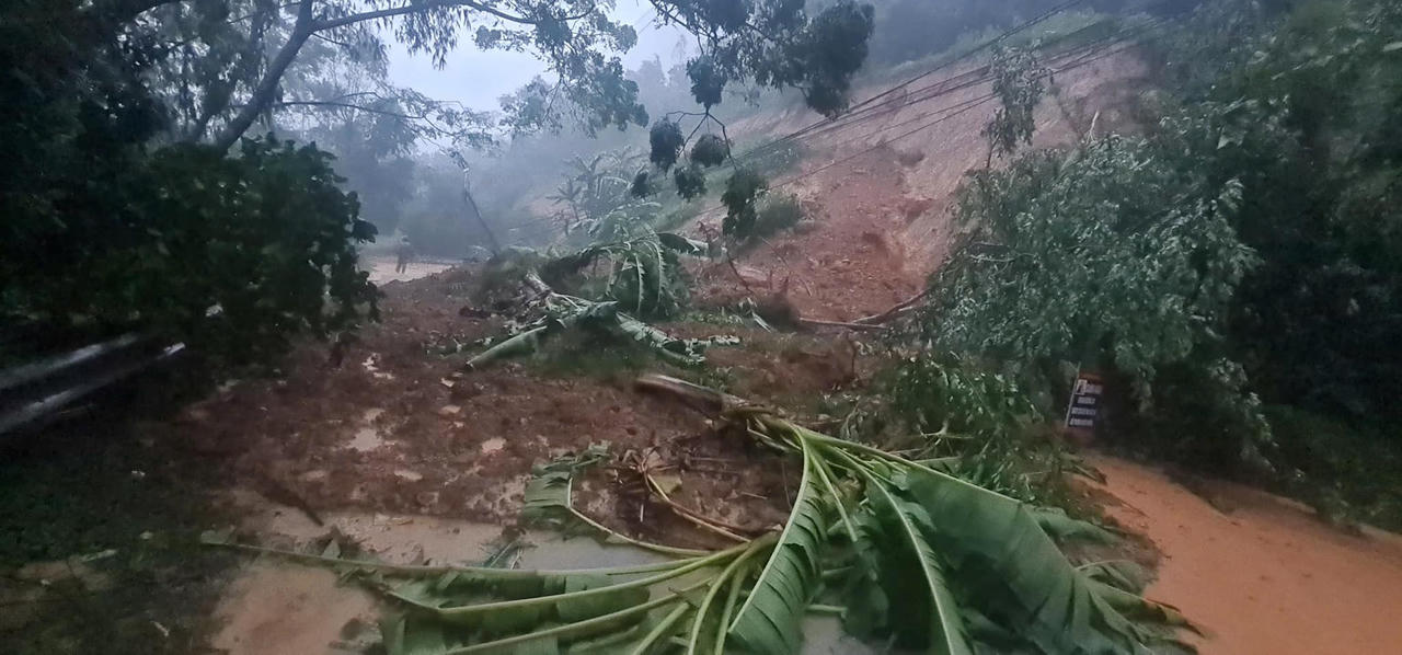 Ngập úng, sạt lở nghiêm trọng tại Lạng Sơn