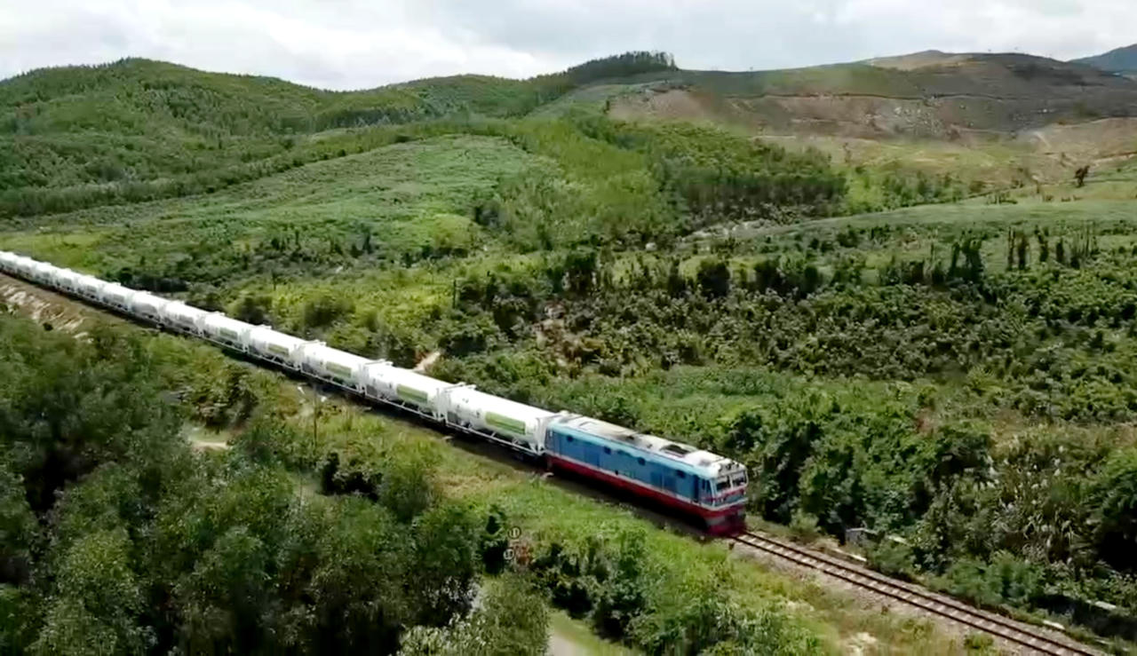 PV GAS vận chuyển thành công khí thiên nhiên hóa lỏng (LNG) từ Nam ra Bắc bằng đường sắt